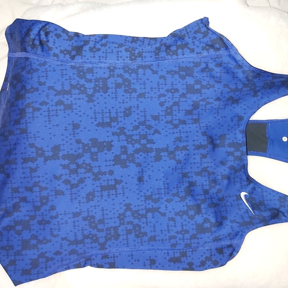 Nike M tank top - Picture 2 of 2